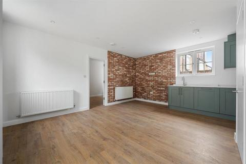 undefined, Birkbeck Road, London