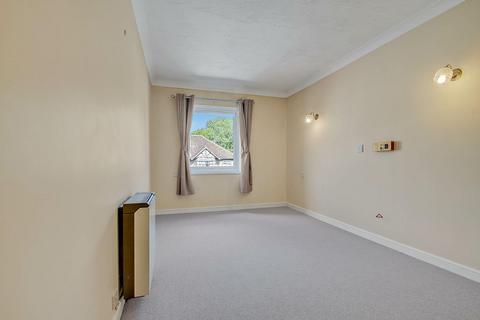 undefined, Friern Park, London