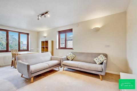 undefined, Deanery Close, London