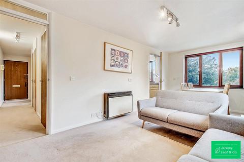 undefined, Deanery Close, London