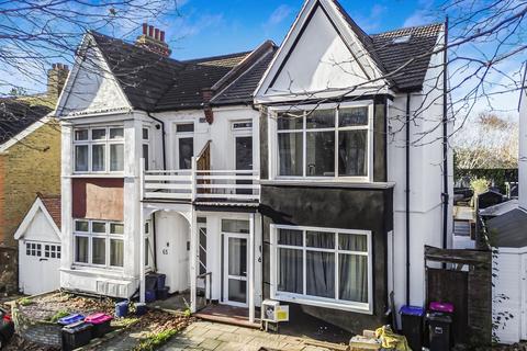 undefined, Boston Avenue, Southend-on-sea, SS2 6