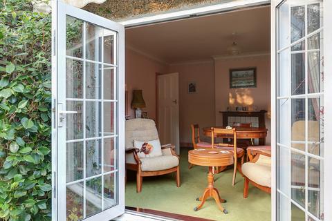 undefined, Ringley Avenue, Horley, Surrey, RH6