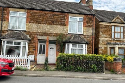 undefined, Field Cottage - Burton Latimer