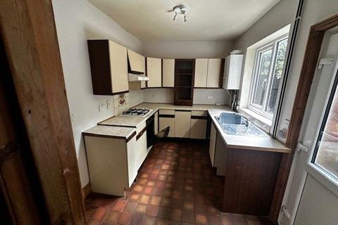 undefined, Field Cottage - Burton Latimer