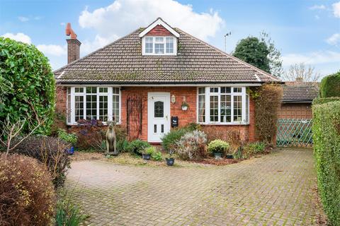 undefined, Josephine Close, Lower Kingswood