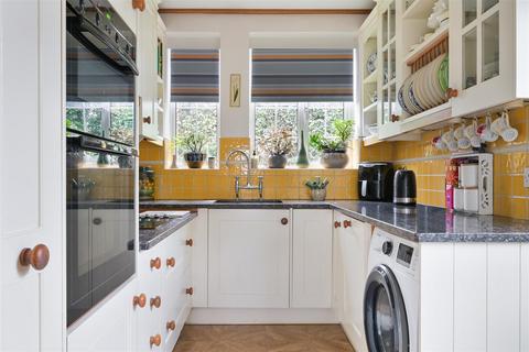 undefined, Josephine Close, Lower Kingswood