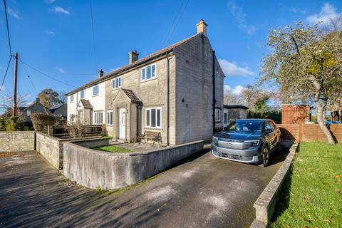 3 bedroom semi-detached house to rent, 2 Greenleaze, Lamyatt