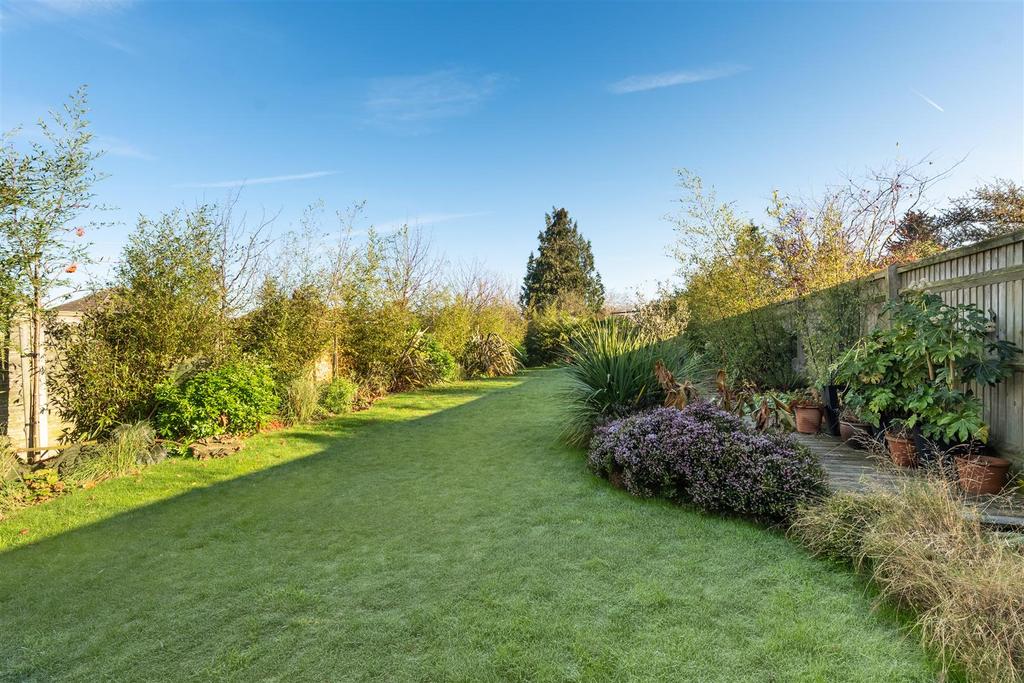 Garden-2.jpg