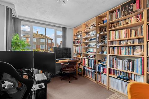 3 bedroom semi-detached house for sale, Franklin Road, Whitnash, Leamington Spa