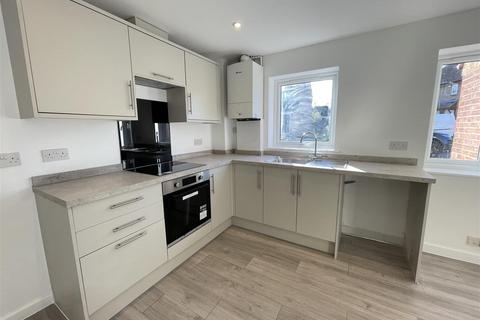 3 bedroom semi-detached house for sale, Woodbury Gardens, Salisbury SP2
