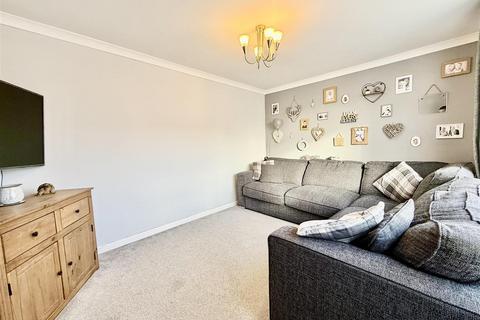 3 bedroom house for sale, Cranmore Avenue, Swindon