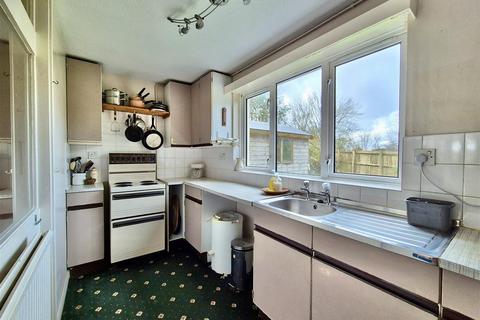 undefined, Gwelmeneth, Helston TR13