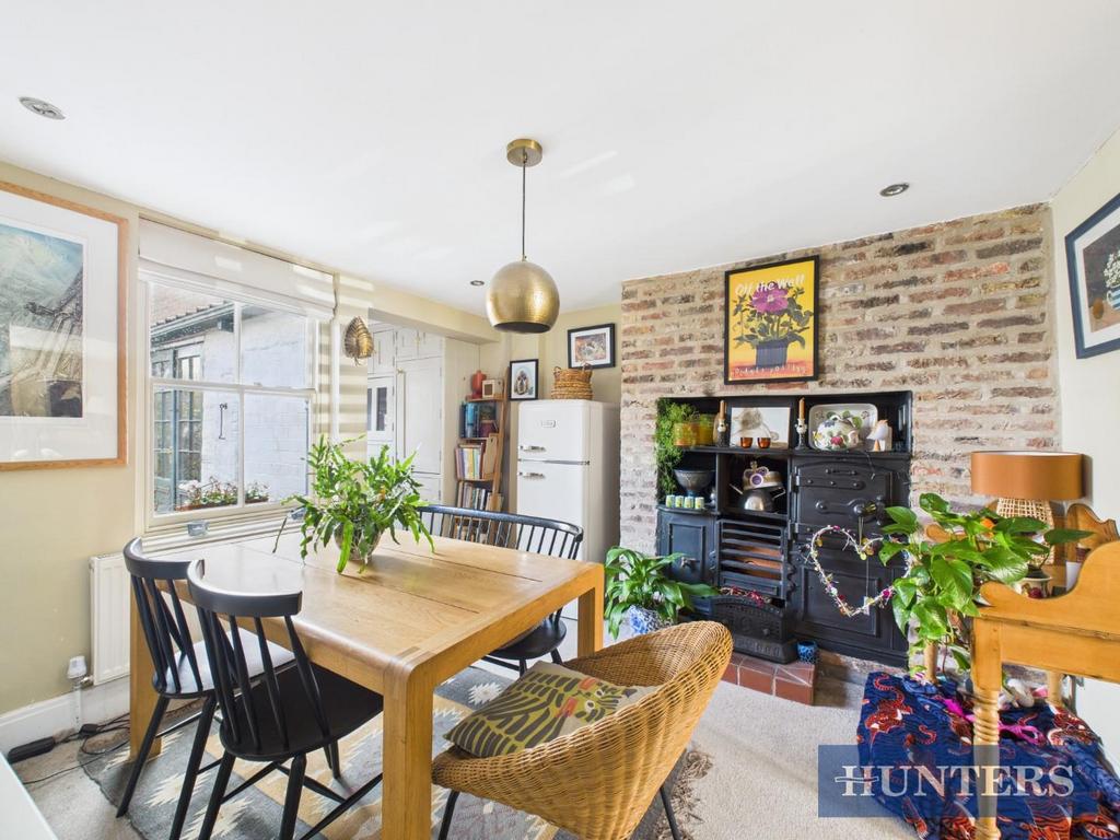 Dining Room alt