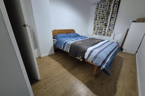 undefined, Ruislip Road, Northolt UB5