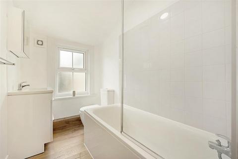1 bedroom flat to rent, Cavendish Road, SW12