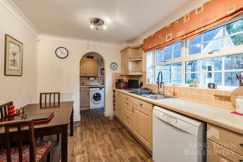 undefined, Temeraire Road, Plymouth PL5