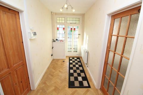 2 bedroom semi-detached bungalow for sale, Westdale Avenue, Leicester LE2