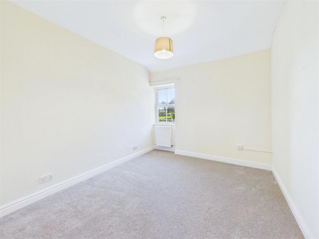 CAM04279 G0-PR0259-STILL003.jpg