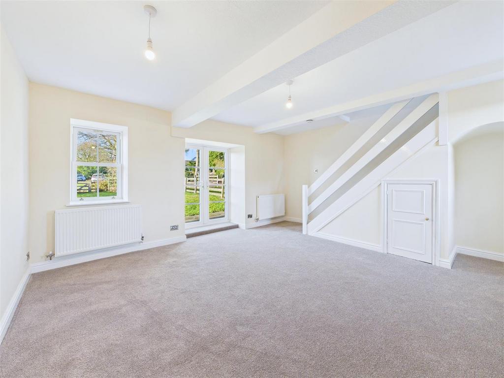 CAM04279 G0-PR0259-STILL008.jpg