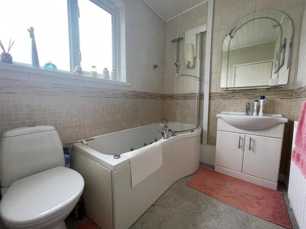 Bath.jpg