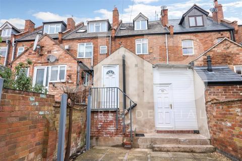 Emscote Road, Warwick