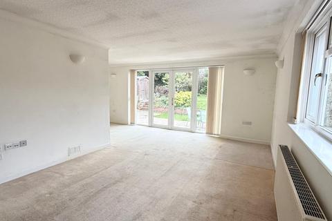 4 bedroom detached bungalow for sale, Compton Beeches, St. Ives, BH24 2PN