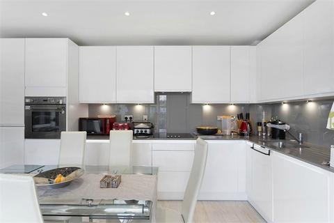 2 bedroom flat to rent, Bodiam Court, 4 Riverside Drive, Royal Waterside, NW10