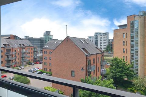 undefined, East Street, Leeds, UK, LS9