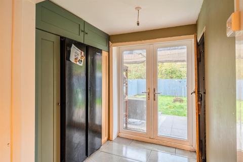 3 bedroom semi-detached house for sale, West End Avenue, Pontypool NP4