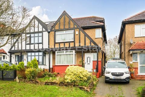 Edgware Way, Edgware