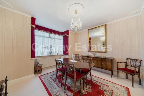 undefined, Edgware Way, Edgware