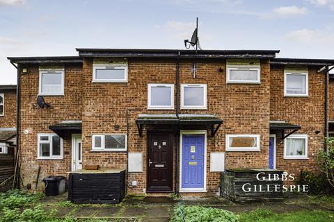 1 bedroom flat to rent, Lyneham Walk, Eastcote, HA5