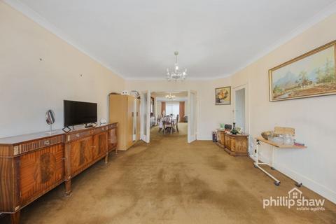 3 bedroom semi-detached house for sale, Kenton Road, Harrow, HA3