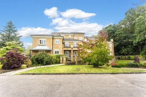 East Parkside, Warlingham CR6