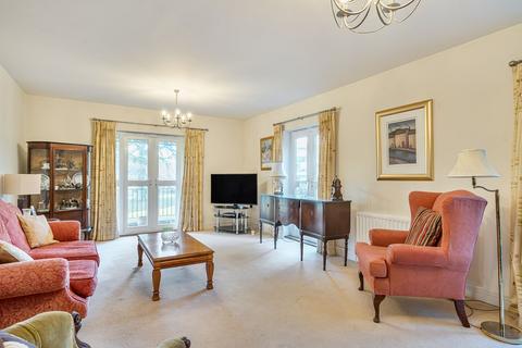 2 bedroom apartment for sale, East Parkside, Warlingham CR6