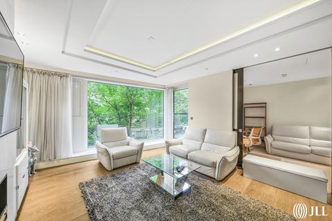 3 bedroom apartment to rent, Kensington High Street London W14