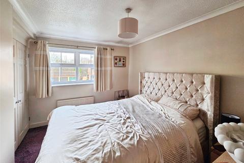 2 bedroom terraced house for sale, Pearce Close, Swindon, Wiltshire
