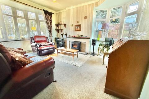 undefined, Shaw Road, Coseley WV14