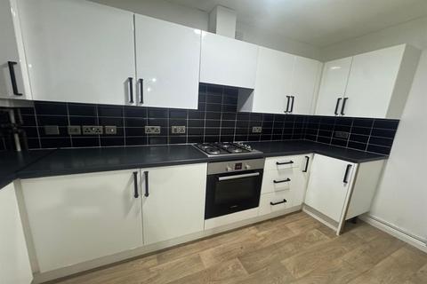 2 bedroom flat for sale, 2 Ward Close, South Croydon CR2