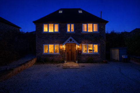 4 bedroom detached house for sale, Winchester SO20