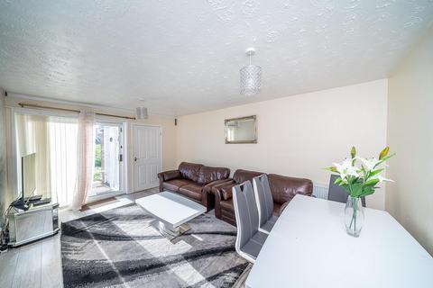 2 bedroom flat for sale, Devon Green, Cannock WS11