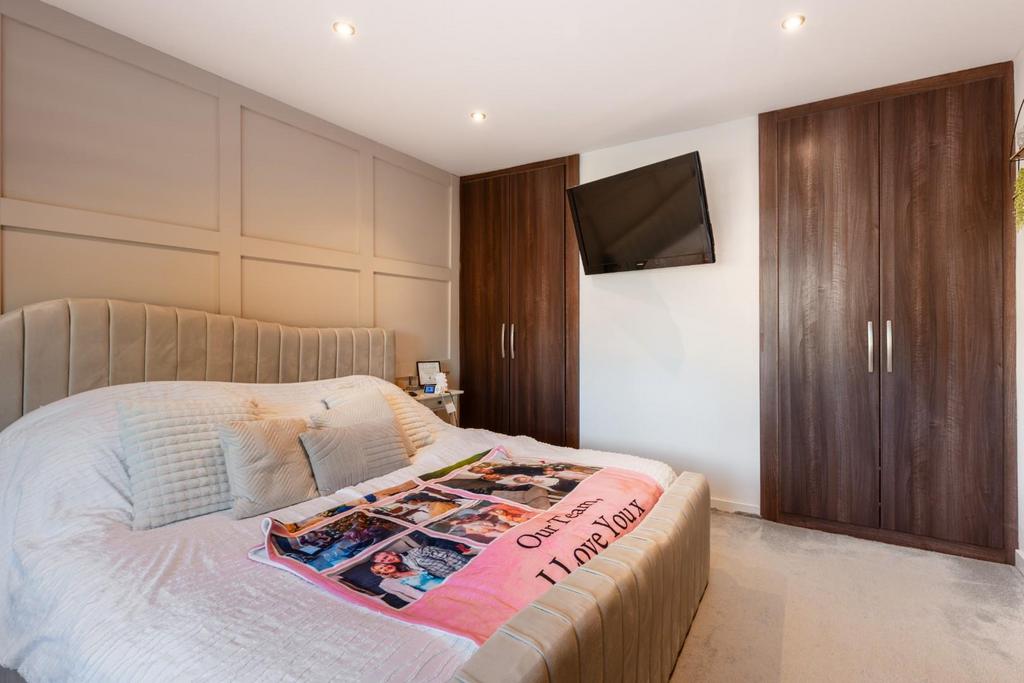 Bedrooms-2.jpg