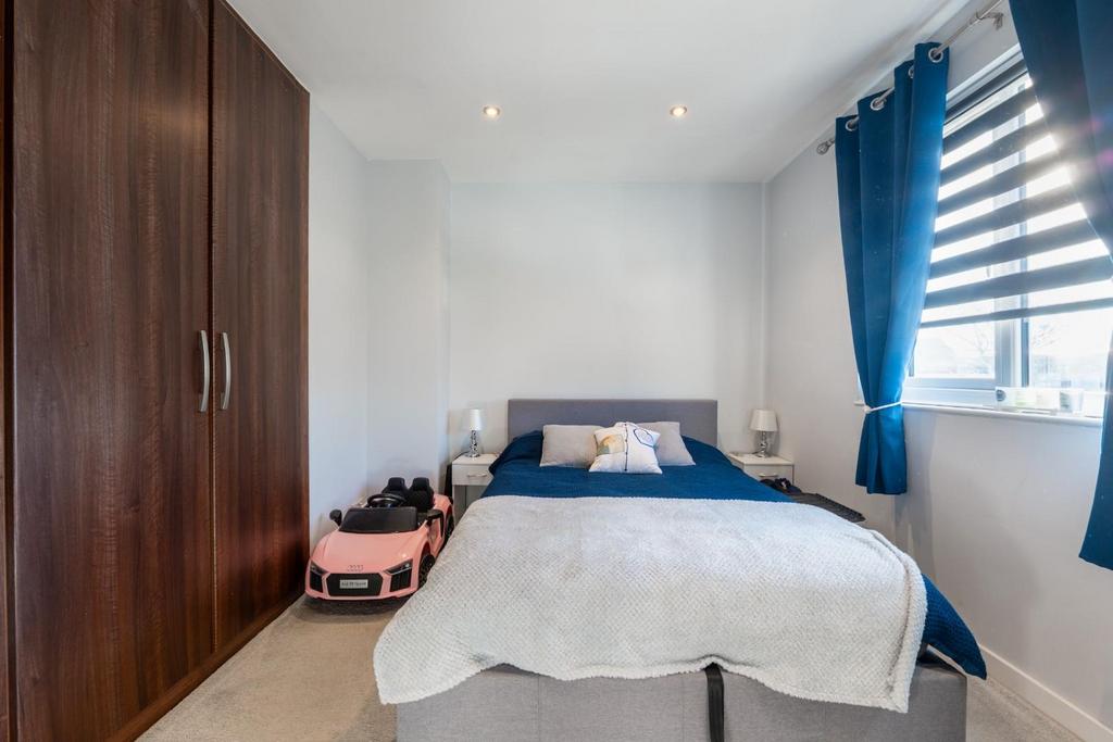 Bedrooms-6.jpg