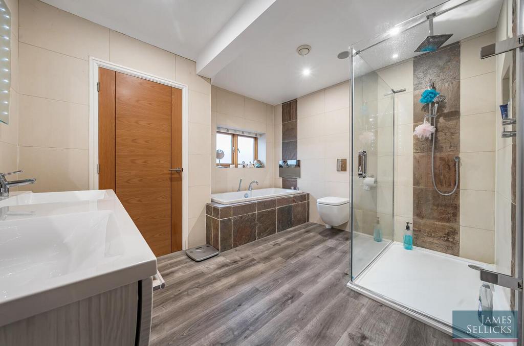 En-Suite