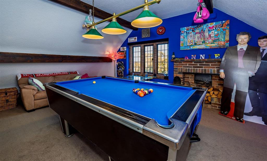 Bedroom 6 games room 1.1  SAPL3834-20251125-Dx O De