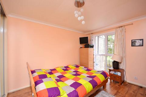 undefined, Aileen Walk, Stratford, London, E15