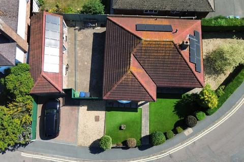 2 bedroom detached house for sale, Home Close, Histon, CB24