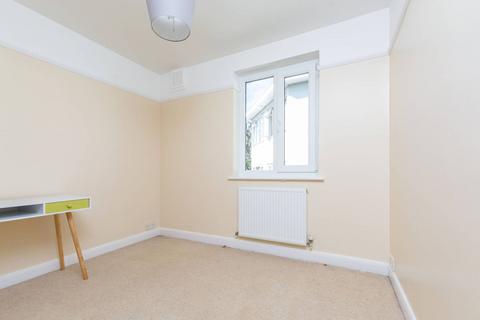 undefined, Woodside, Wimbledon, London, SW19