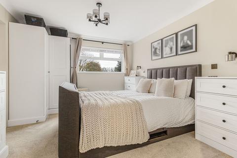 4 bedroom semi-detached house for sale, Elm Close, Witchford, CB6