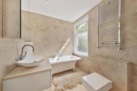 undefined, Greyhound road, Kensal Green, London, NW10